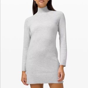 Lululemon Athletica Gray Ribbed Turtleneck Sweater Dress